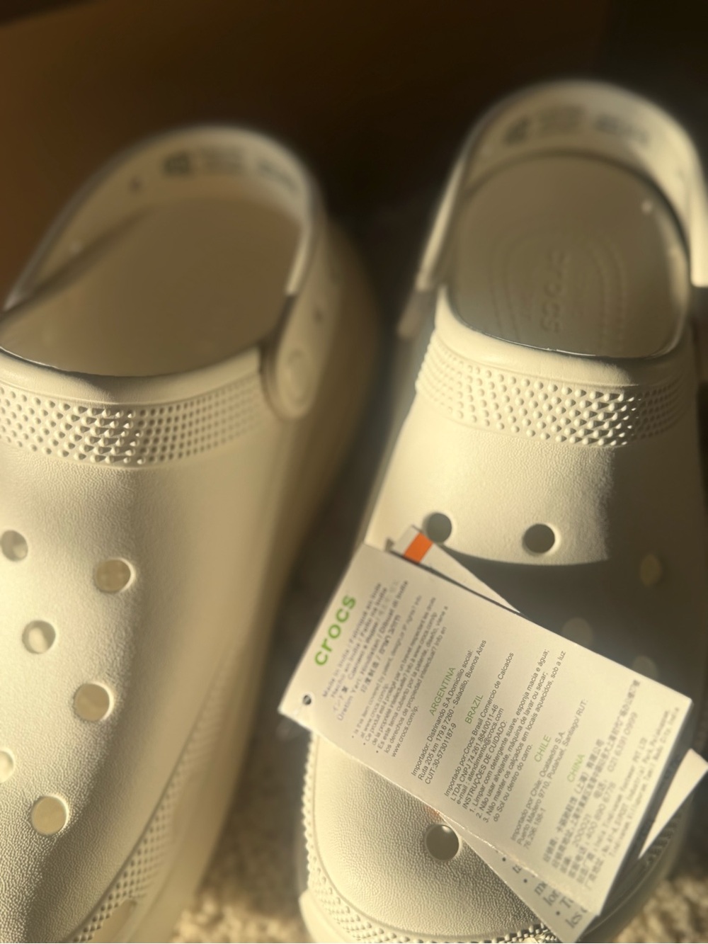 NWT Crocs Classic Crush Platform Clog White Women’s 7 Men’s 5 - Picture 4 of 8